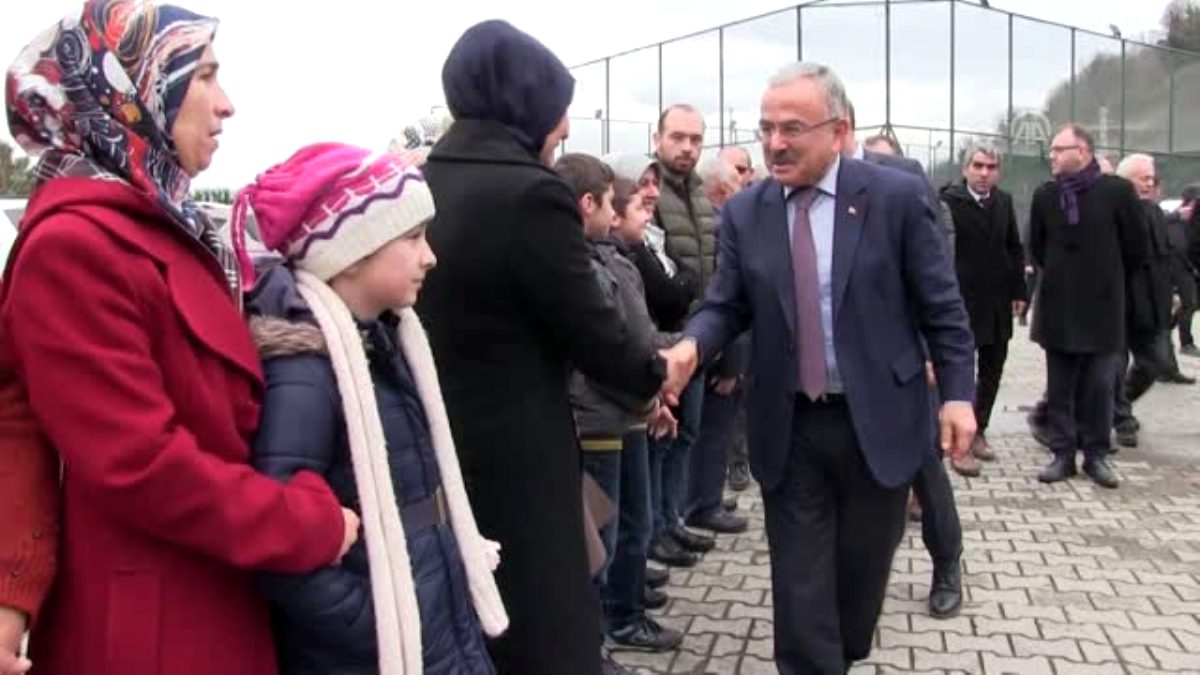 PERŞEMBE’DE,KADIN BALIKÇILAR BARINAĞA KAVUŞUYOR