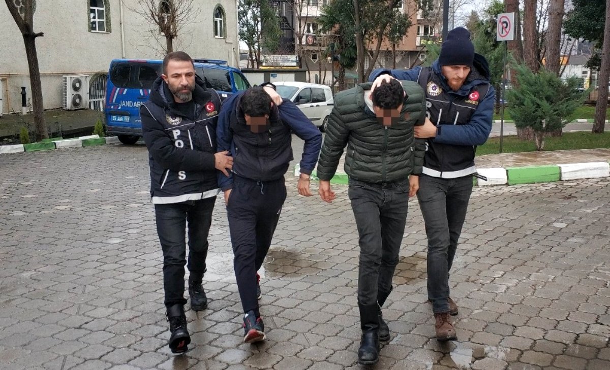 Samsun da uyuşturucu operasyonu: 4 gözaltı