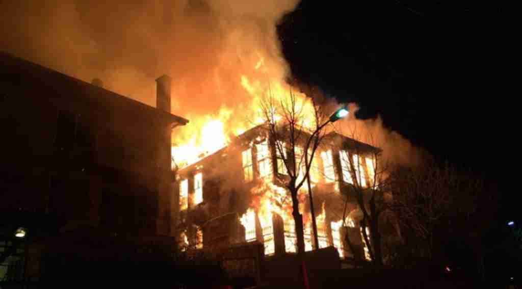 Fatsa Kösebucağı Mahallesinde Yangın