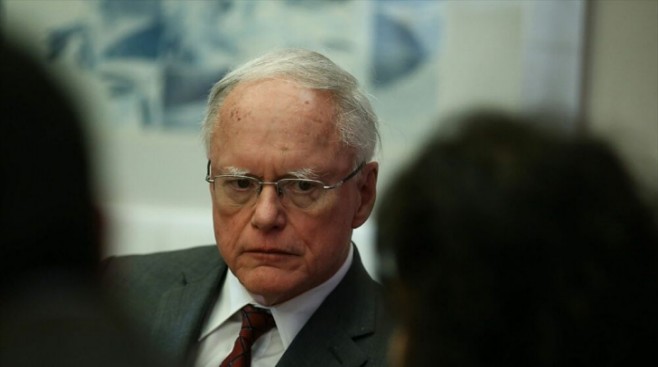 JAMES JEFFREYJ:YAPILAN TECRÜBESİZLİK!ÖZÜR DİLERİM.