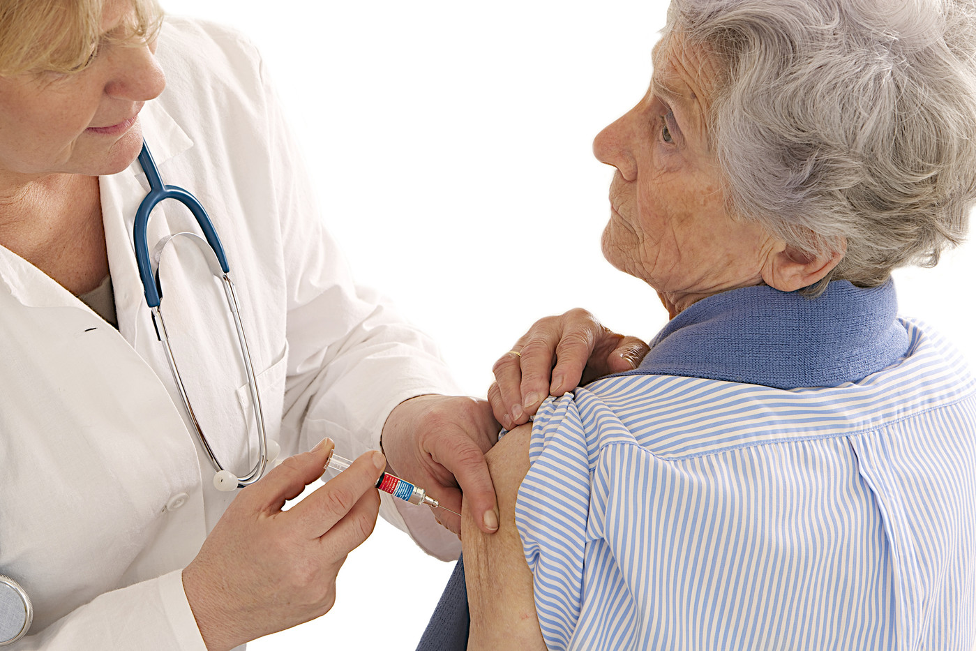 Aşı olan 65 Yaş gurubuna,Sokak kısıtlaması sona eriyor