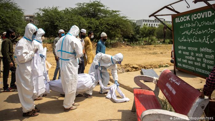 Hindistan’da Covit salgını durdurulamıyor