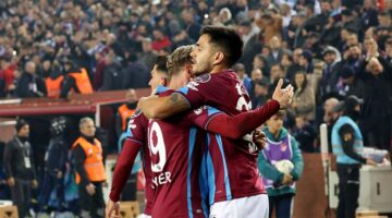 TRABZONSPOR’A KARAGÜMRÜK DARBESİ!4-1